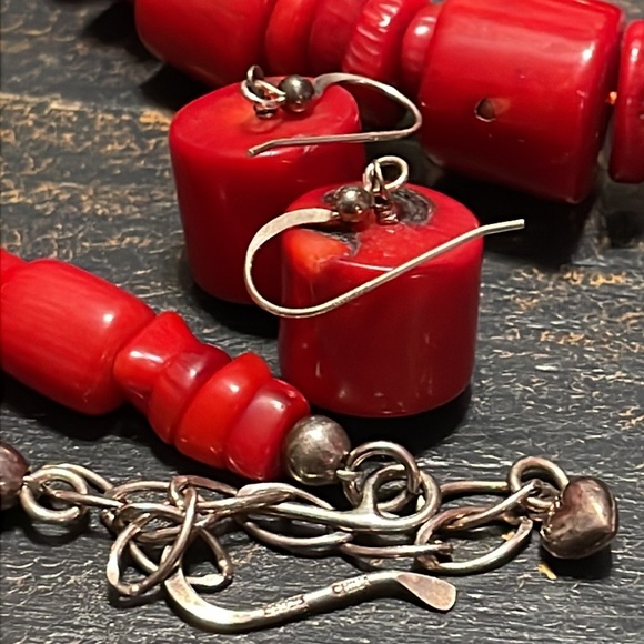 NWOT Blood red Coral and sterling necklace, bracelet, earring set - Picture 7 of 13